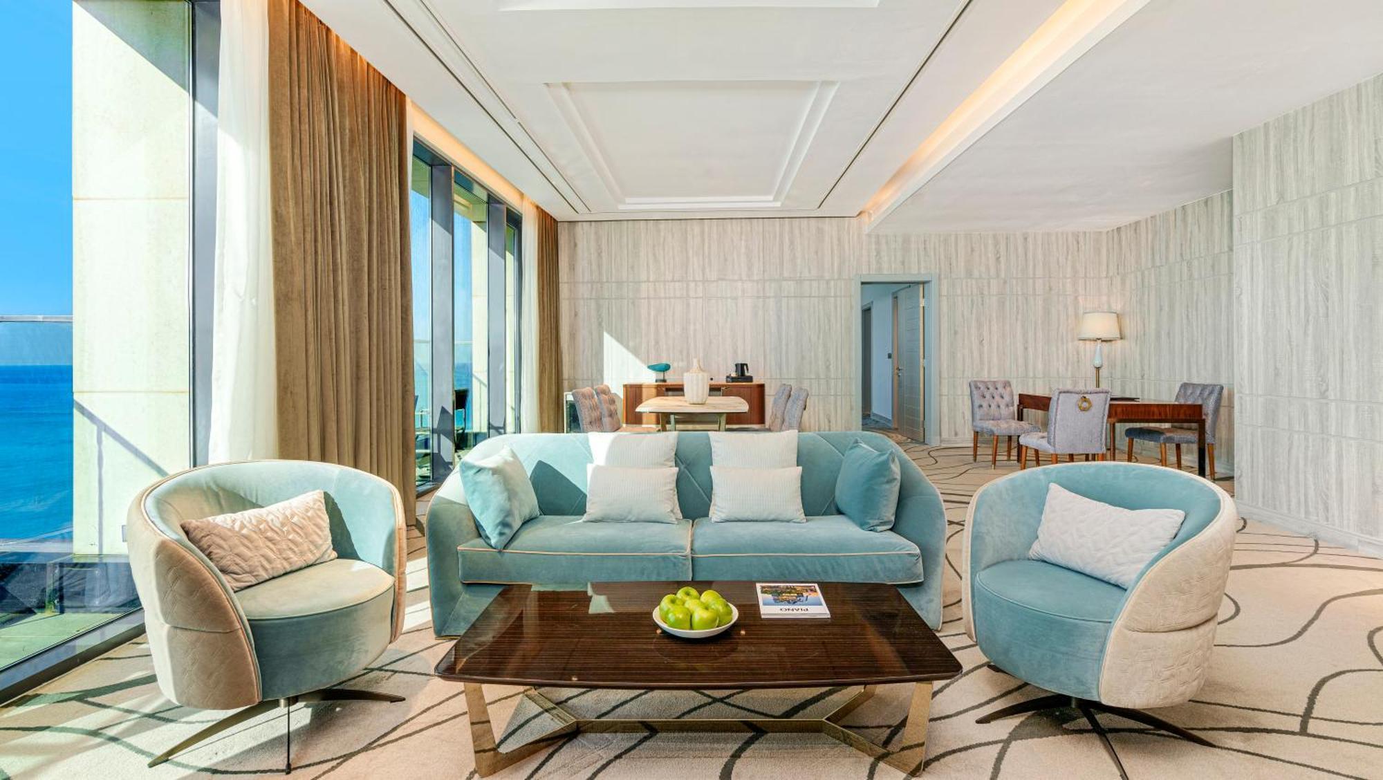 Rixos Premium Alamein Ελ Αλαμέιν Δωμάτιο φωτογραφία A suite at the Atlantis, The Royal
