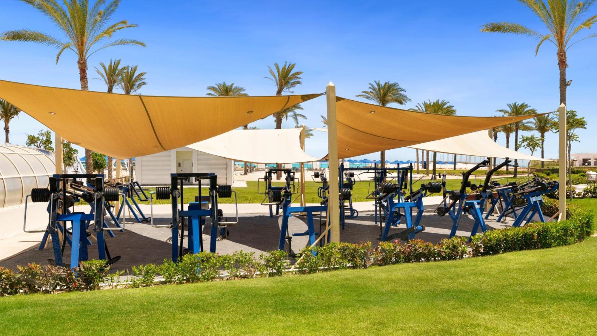 Rixos Premium Alamein Ελ Αλαμέιν Εξωτερικό φωτογραφία The outdoor gym at the resort